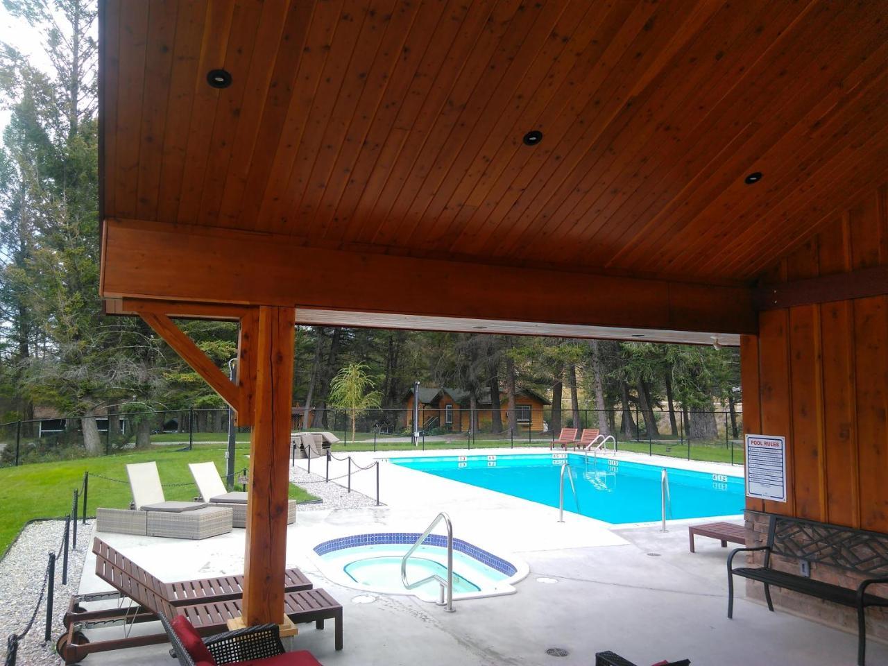 Fairmont Mountain Bungalows Fairmont Hot Springs Zewnętrze zdjęcie